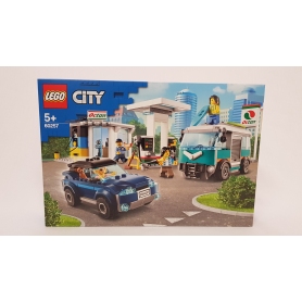 LEGO® City Turbo Wheels Service Station 60257